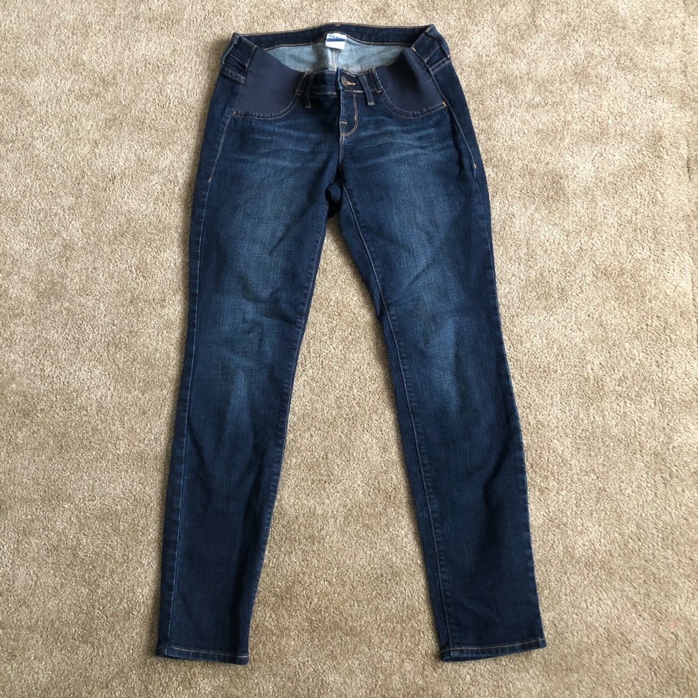 Size 4 maternity skinny jeans